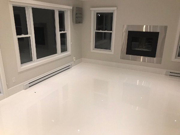 Gloss interior